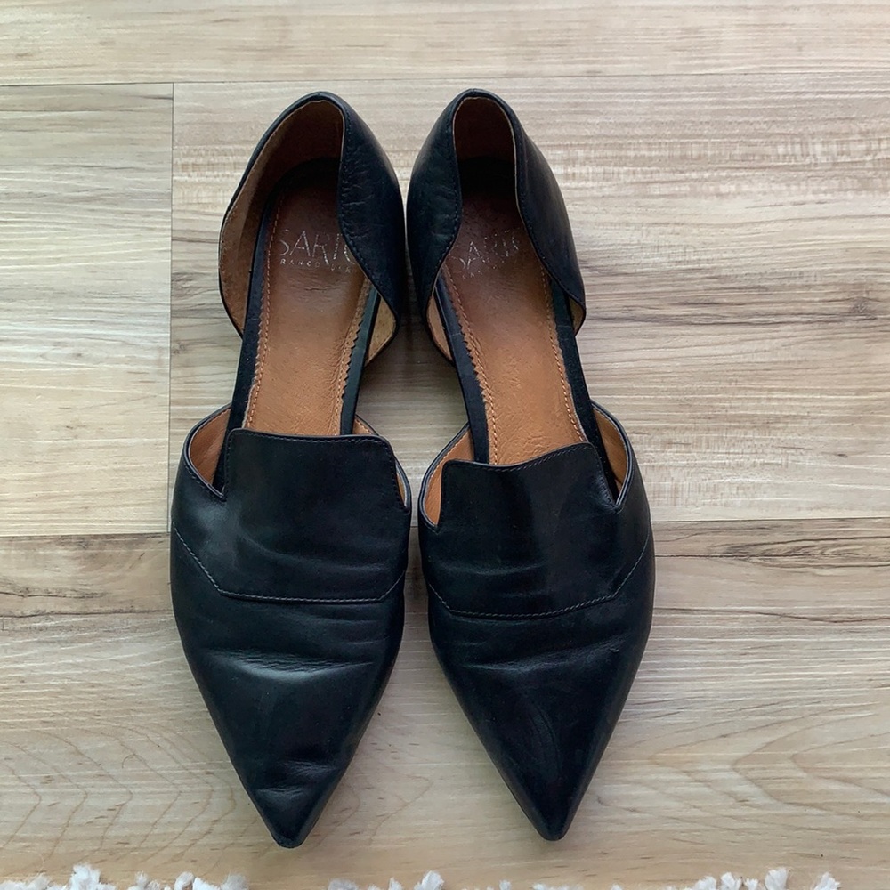Black shoes